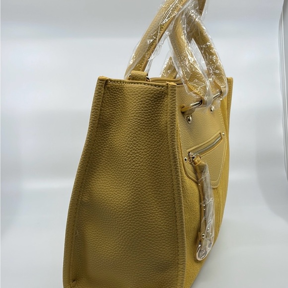 Suede satchel bag•Mod Cloth - Picture 7 of 8